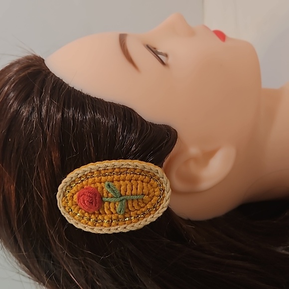 Hand Crafted Hand Knit Crochet  Hair Clip Red Rose embroidered Snap Clip 2.5" - Picture 12 of 17